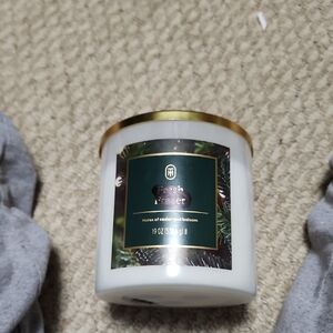 Threshold White Candle with Gold Lid